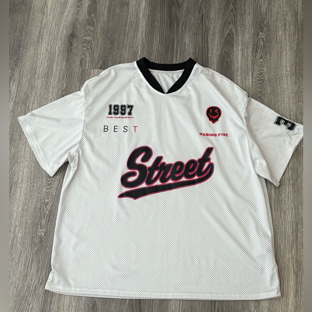 🔥 Streetwear Mesh Jersey • “Street 1997” Graphic • Oversized Fit • Shein M